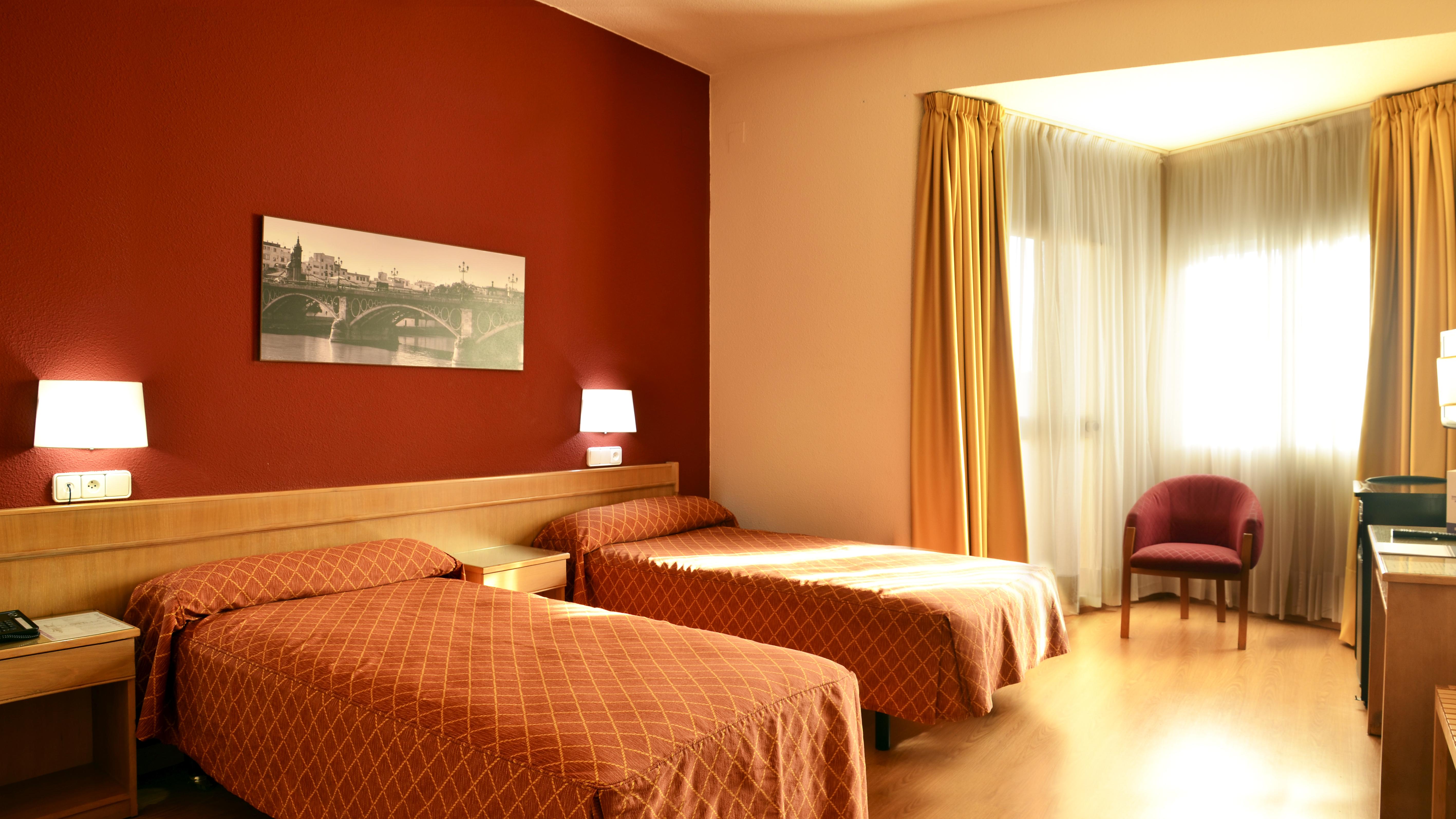 Hotel Trh La Motilla Dos Hermanas Kültér fotó